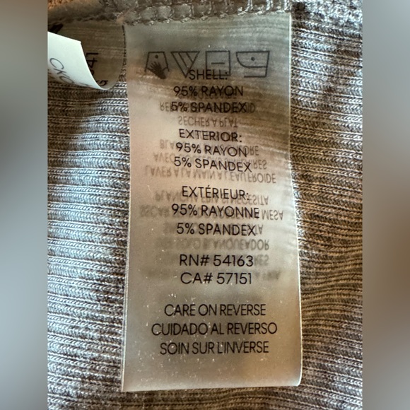 Calvin Klein Gray Long Sleeve Ribbed Jersey Top. NWT. Size- XL - Picture 9 of 9